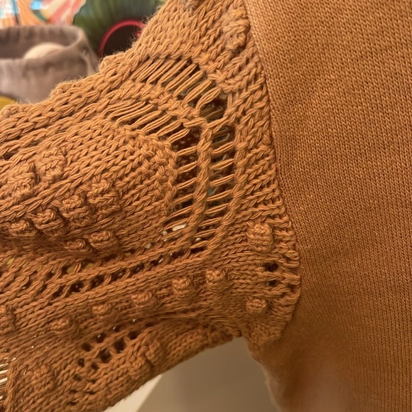 Amazon Sweater with Crochet Sleeves-Sz L - Picture 5 of 6